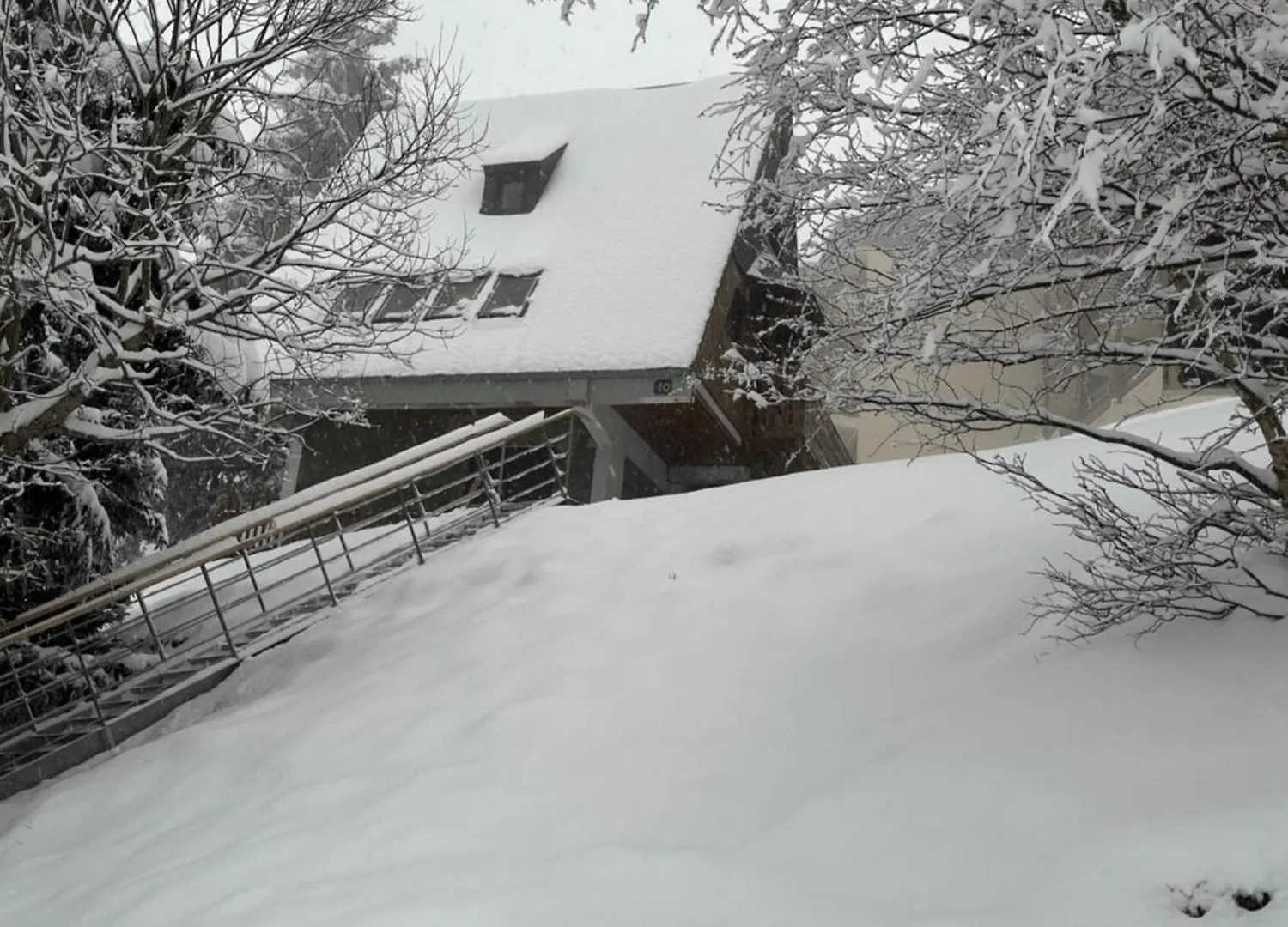Apartment Apt Dans Chalet St Lary 100Mdespistes Classe 4 Etoiles Saint-Lary-Soulan